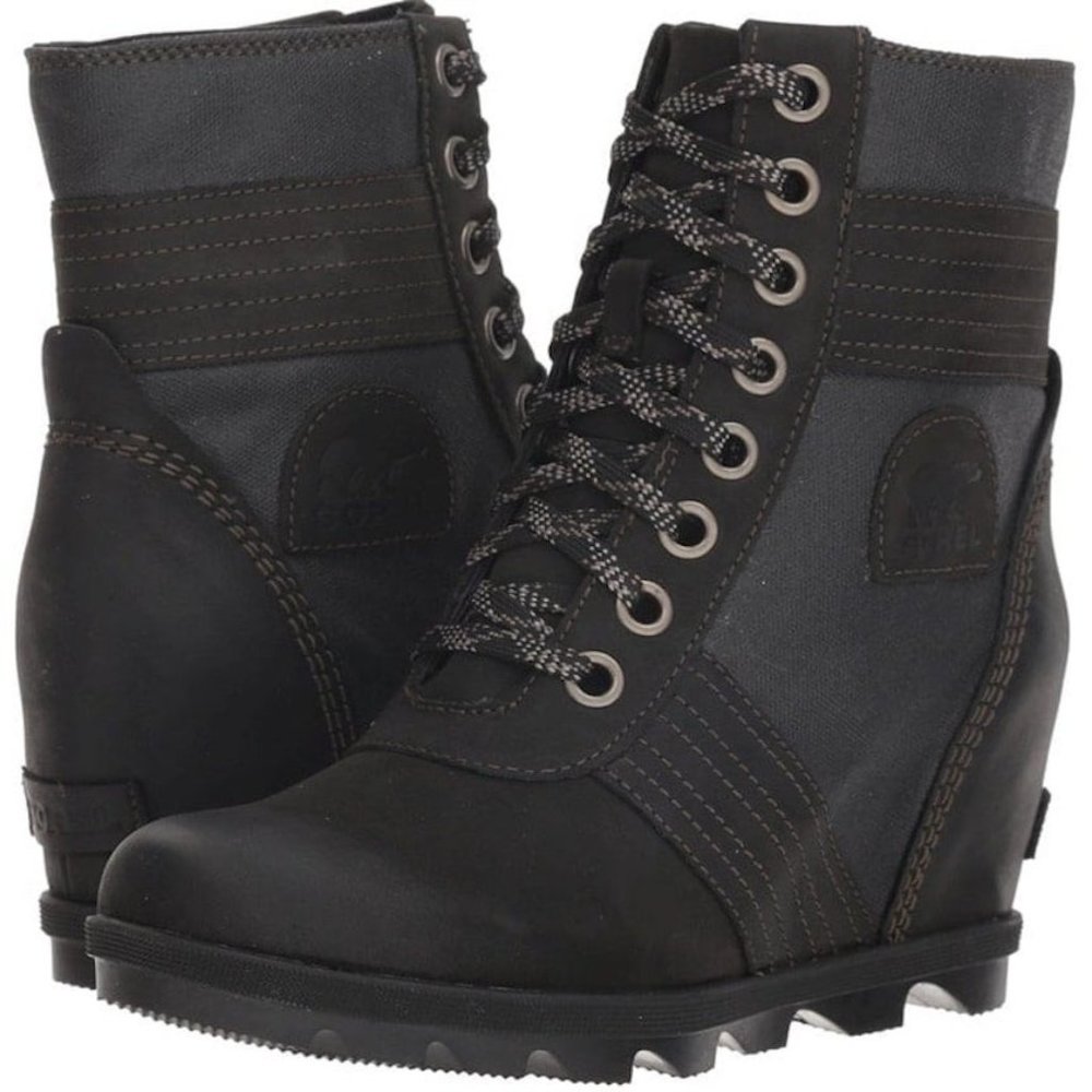 Sorel Joan of Arctic Wedge Lexie Lace Up Boots Black